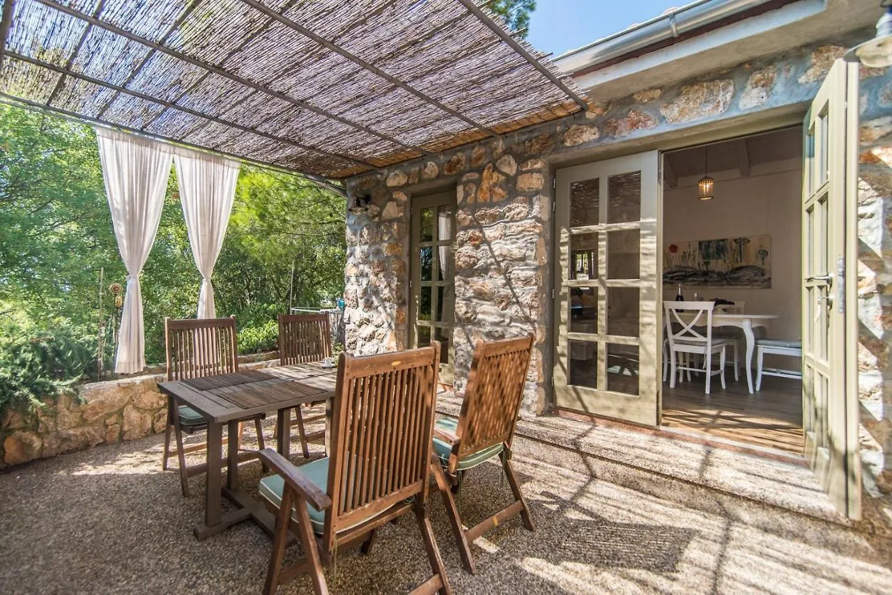 Villa Menta 2 2445 Malinska